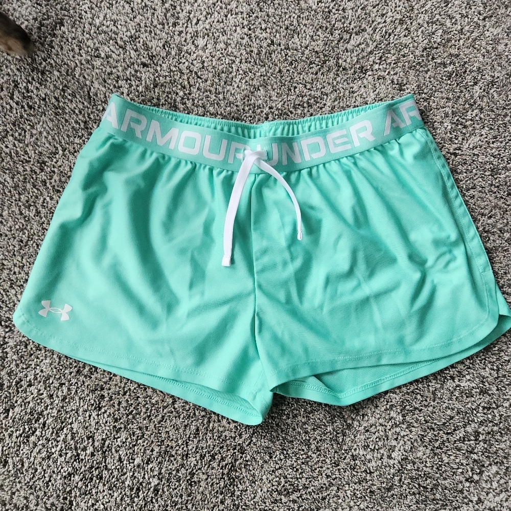 Under Armour Girls Tech Play Up Shorts size YXL